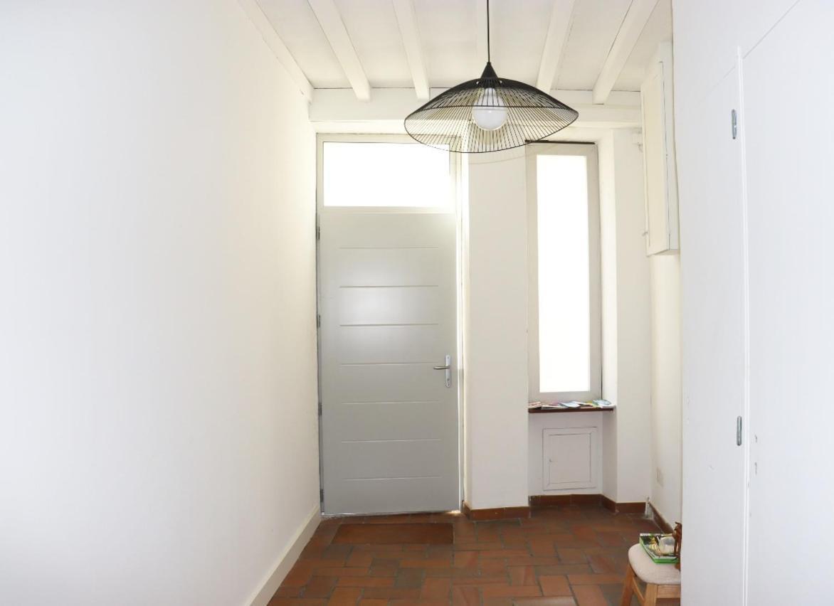 Charmant Studio En Plein Coeur De Tain L'Hermitage Екстер'єр фото
